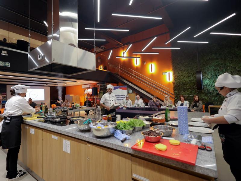 Sanduíche de polenta ganhou novas interpretações no Desafio Gastronômico de Campo Largo