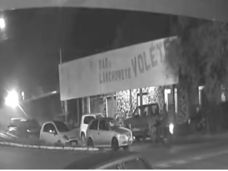 Homem executado em bar em Campo Largo pode ter sido morto por engano, diz polícia; vídeo registrou assassinato