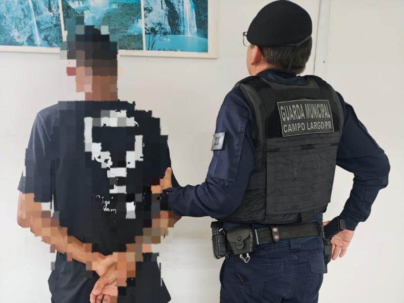 Suspeito de furto de produtos de higiene é preso pela Guarda Municipal no Centro de Campo Largo