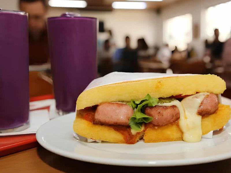 Oficina de sanduíche de polenta celebra a tradição de Campo Largo