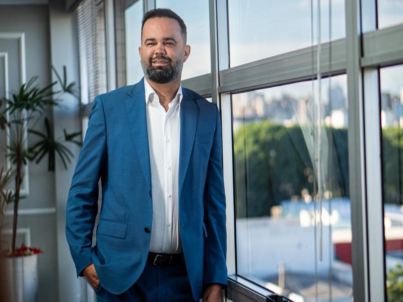 Campo-larguense Roni Miranda aceita convite para  comandar a secretaria de Educação do Rio Grande do Sul