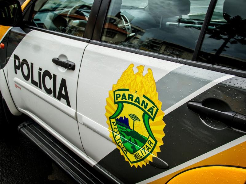 Polícia Militar prende suspeito de tráfico de drogas em condomínio de Campo Largo
