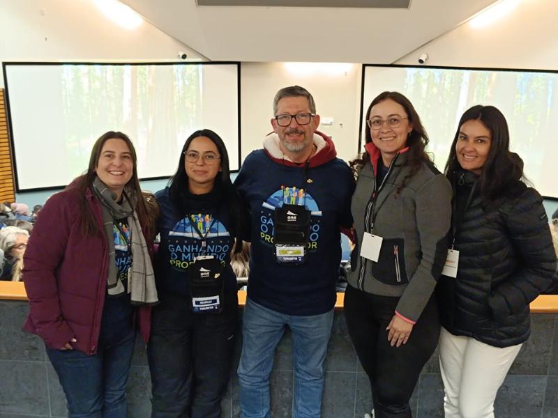 Professores campo-larguenses estão no Canadá pelo programa Ganhando o Mundo Professor