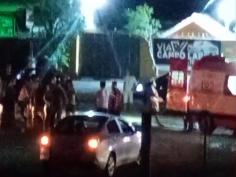 Mulher é atendida pelo SAMU com problema de saúde no bairro Itaqui 