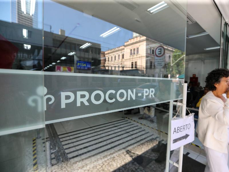 Procon de Campo Largo orienta população sobre mutirão de renegociação de dívidas